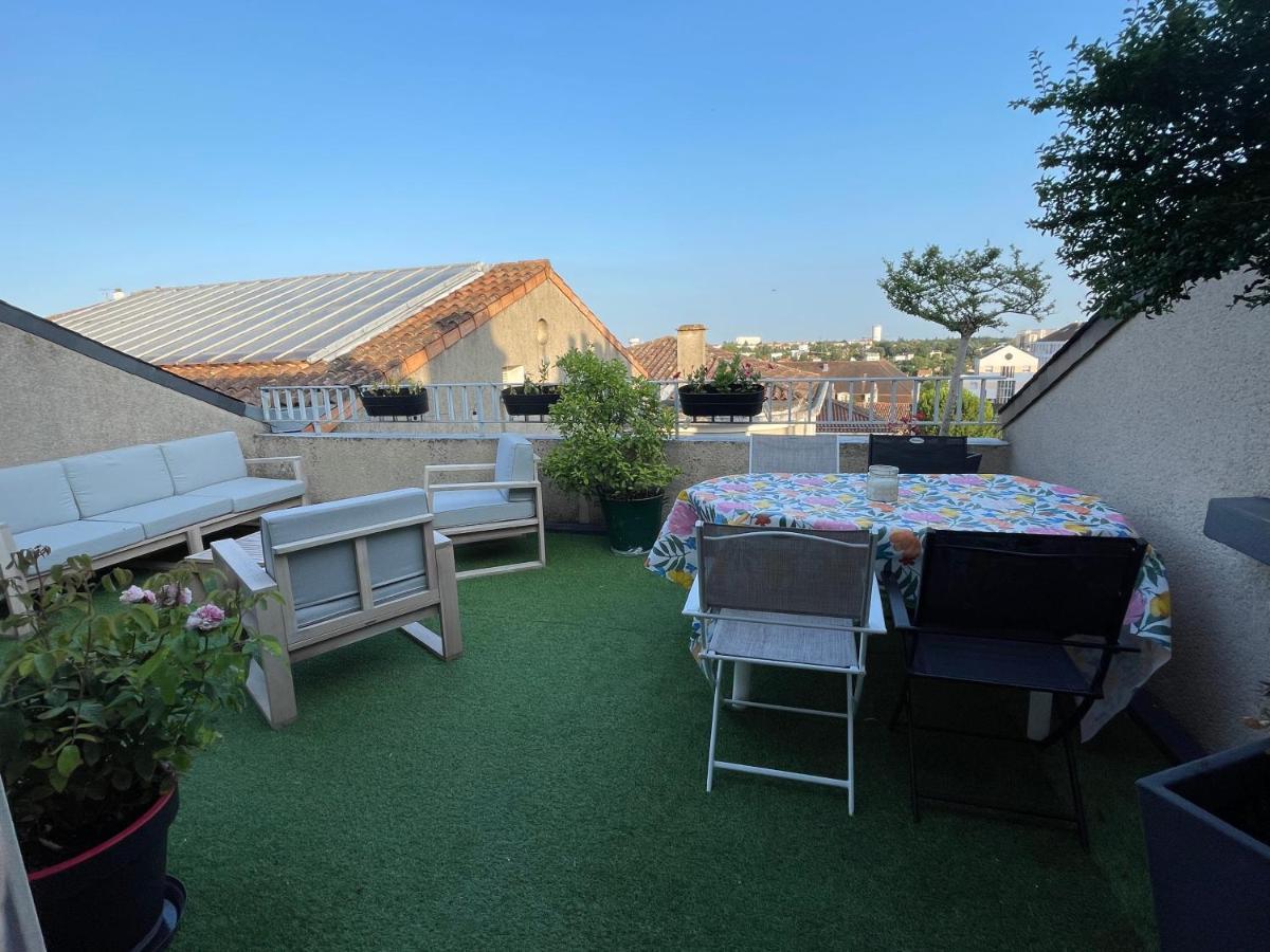 Grand Appartement Hypercentre Avec Terrasse Et Parking Puvatya Dış mekan fotoğraf